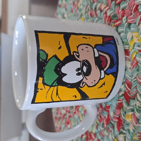 Disney White and Yellow Goofy Mug - Picture 3 of 6